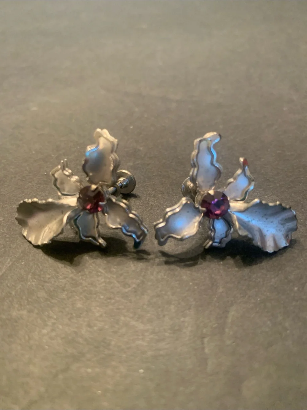 Bugbee & Niles Silver Orchid Brooch w/ matching screw back earrings purple cryst